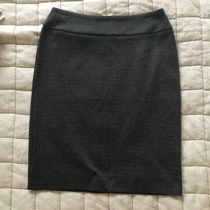 Halogen Grey Soft Pencil Skirt